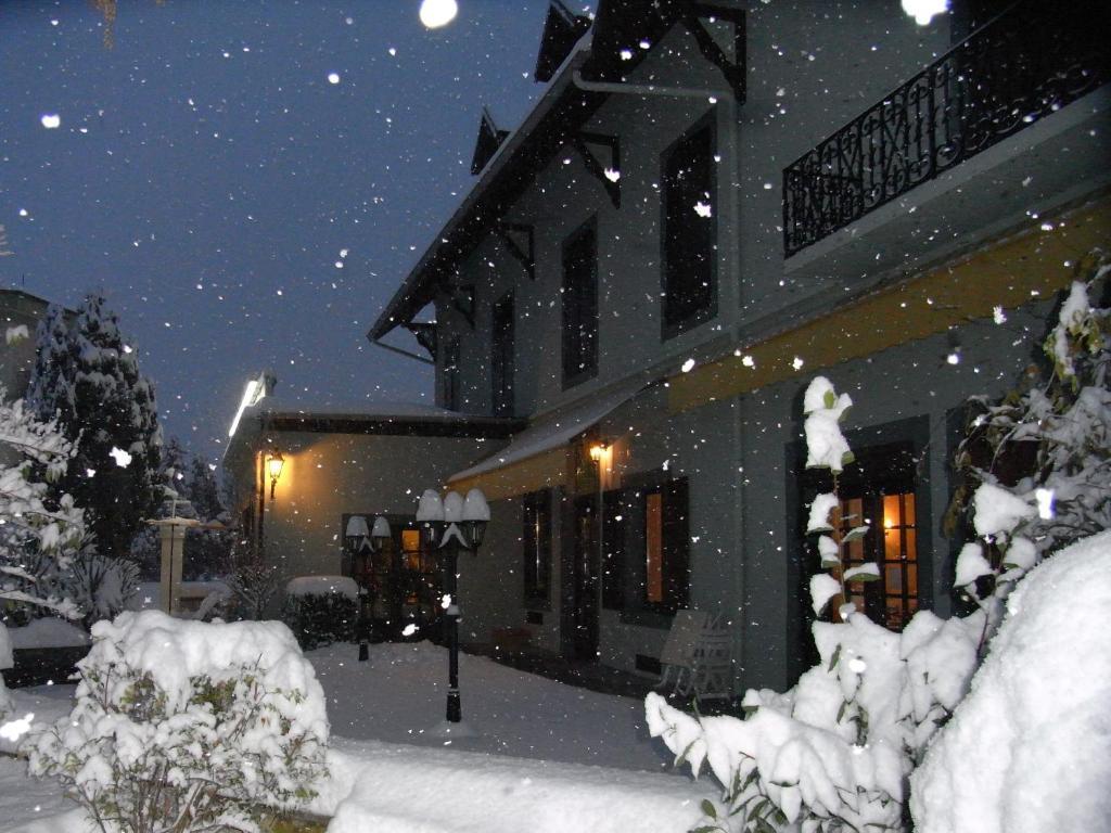 La Rochette  Hotel Du Parc מראה חיצוני תמונה